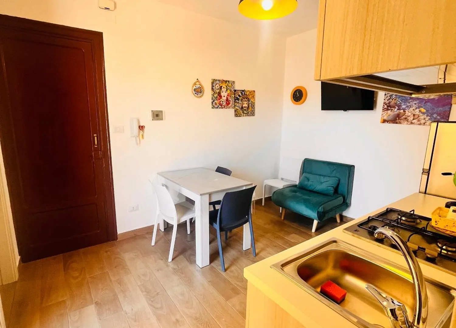 Casa Vacanza Cuto Bagheria 0*,  Olaszország